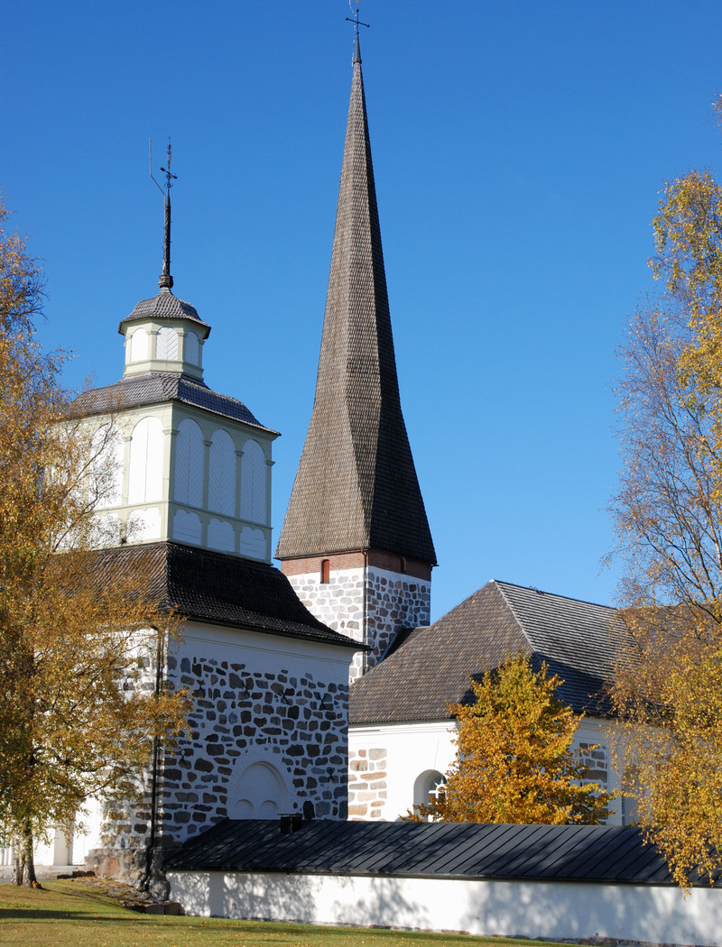 Pedersören kirkko - Pietarsaaren suomalainen seurakunta